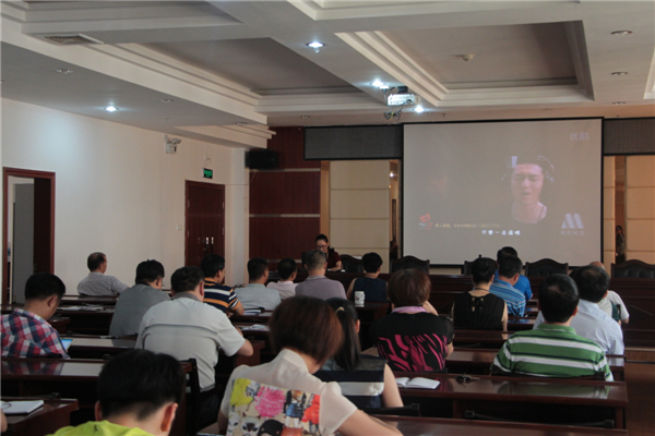 梧州市總工會(huì)常規(guī)性開(kāi)展每月一講“道德講堂”活動(dòng)