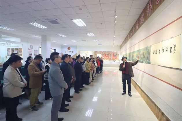 品味茶香古韻 共話文化傳承丨市留聯(lián)會等社團組織參觀《萬里茶船古道圖》梧州首展