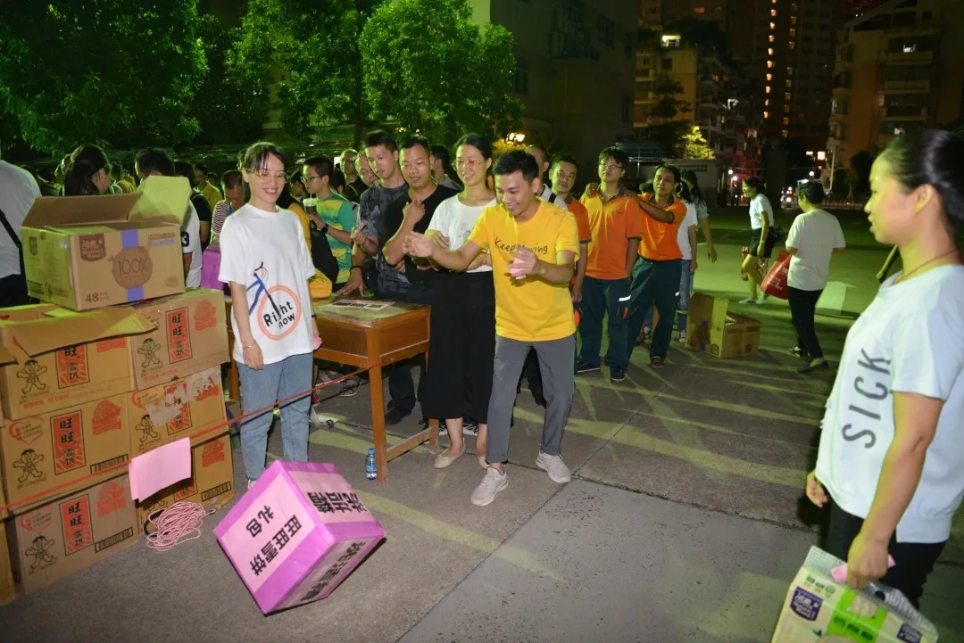 梧州郵政公司工會開展迎中秋、國慶趣味活動